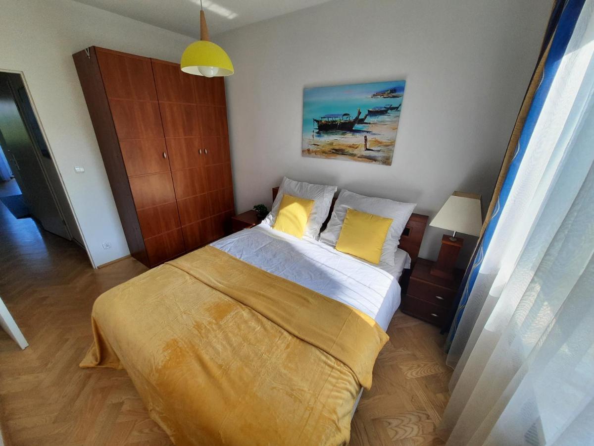 דירות ורשה Sloneczny Apartament Bluszczanska מראה חיצוני תמונה