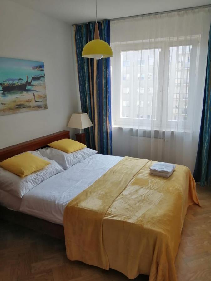 דירות ורשה Sloneczny Apartament Bluszczanska מראה חיצוני תמונה