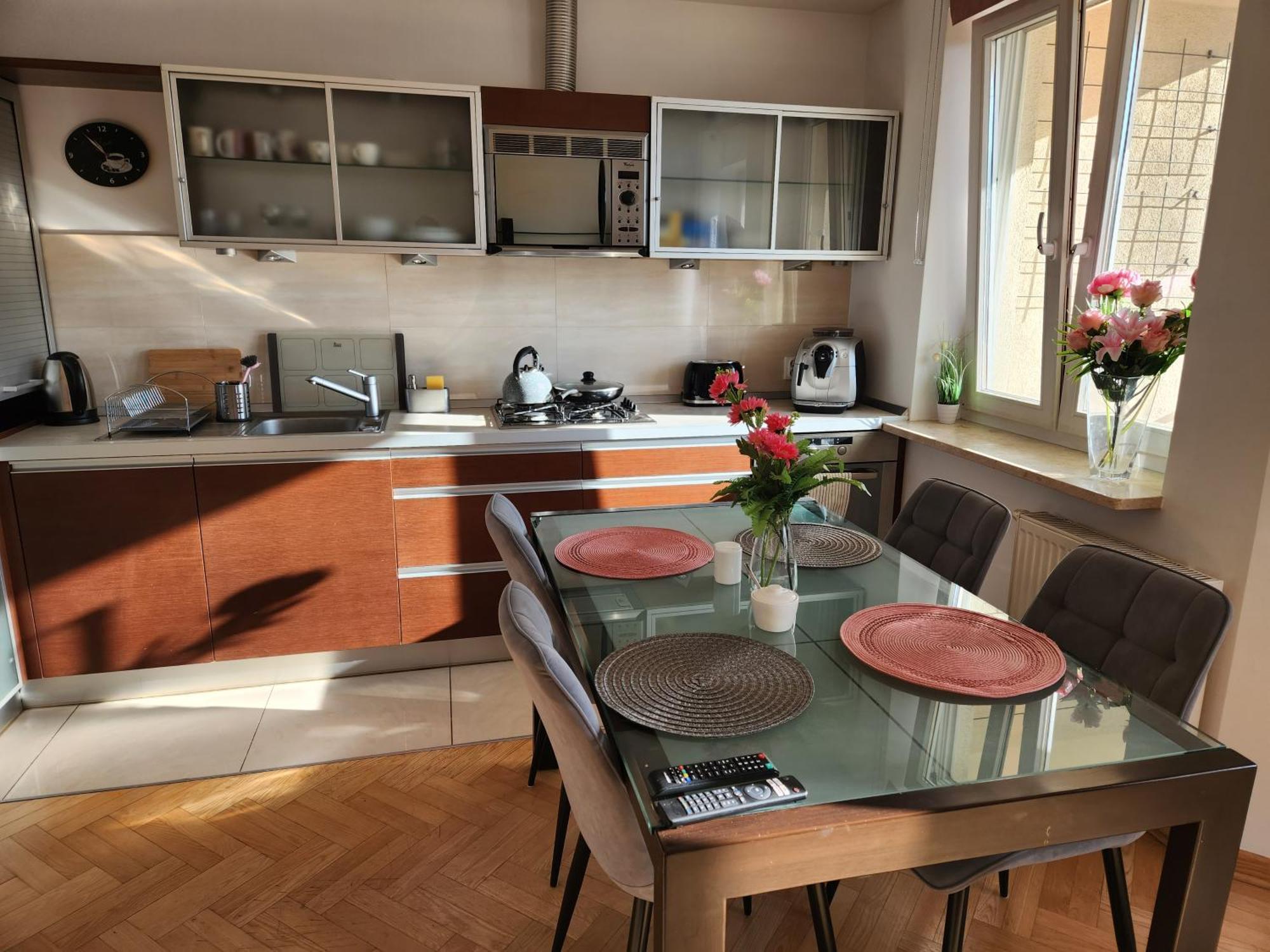 דירות ורשה Sloneczny Apartament Bluszczanska מראה חיצוני תמונה
